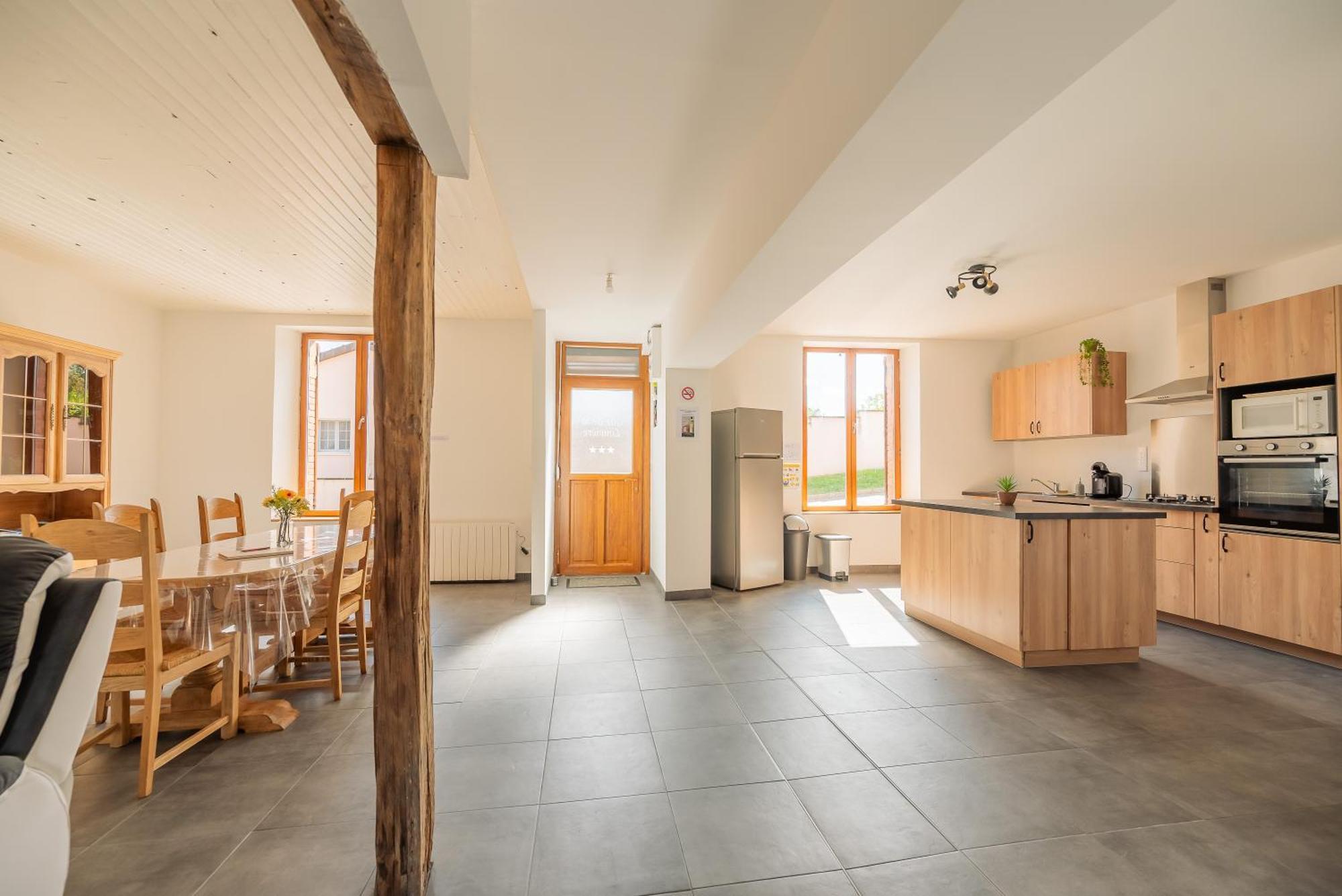 Gite De La Louviere - Maison De Campagne Grandpre Exterior photo